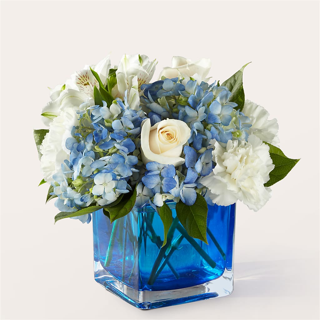 Soothing Waters Bouquet – IVAN'S FLOWER, Folsom CA
