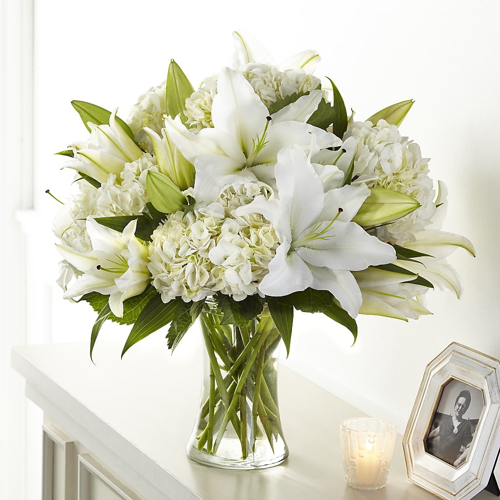 Compassionate Lily Bouquet – IVAN'S FLOWER, Folsom CA