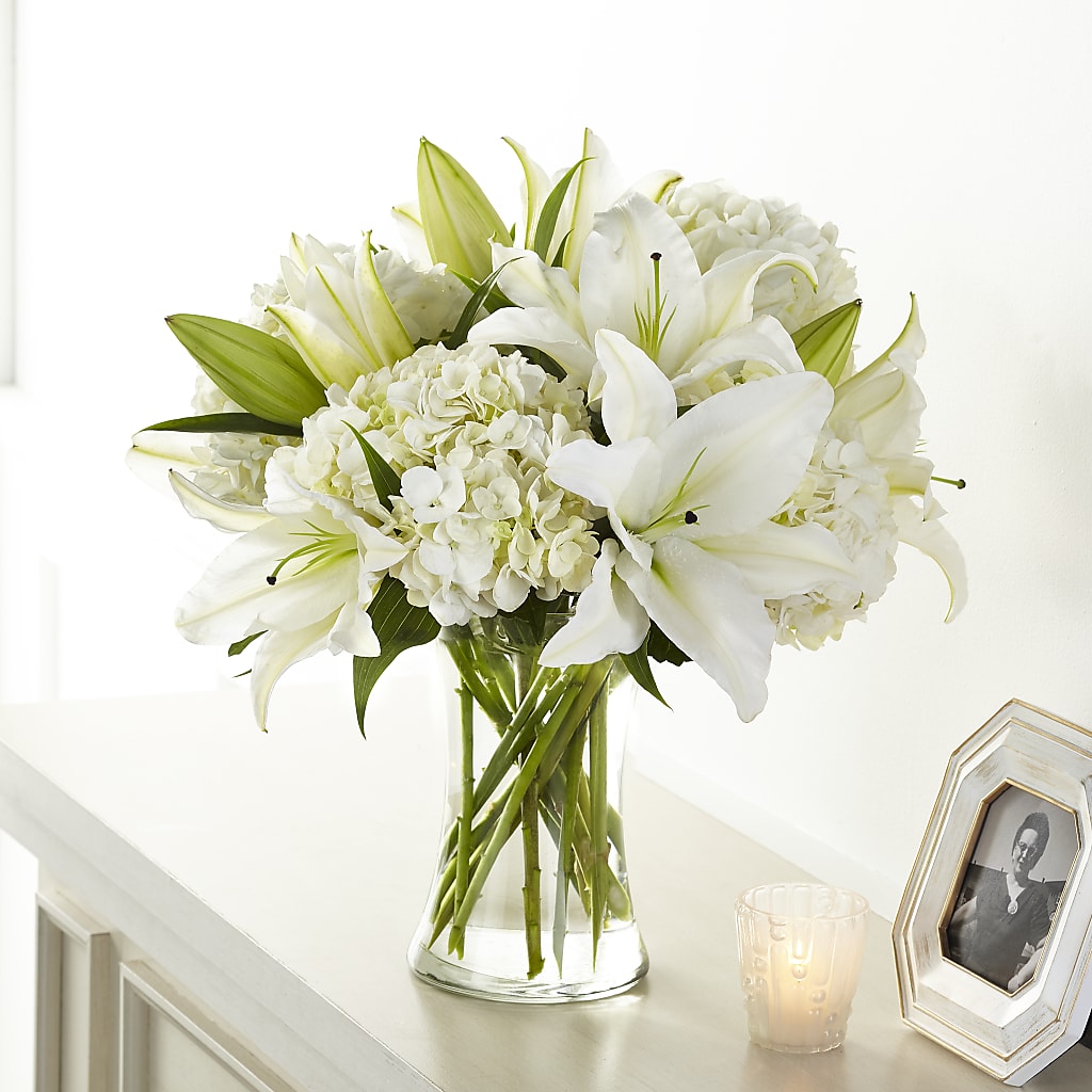 Compassionate Lily Bouquet – IVAN'S FLOWER, Folsom CA