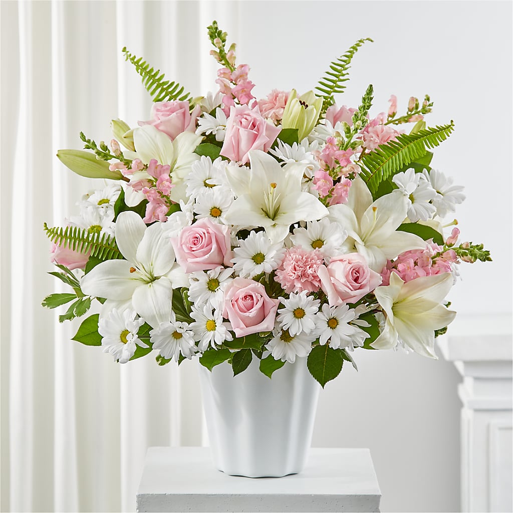 Soft Touch Tabletop Basket – IVAN'S FLOWER, Folsom CA