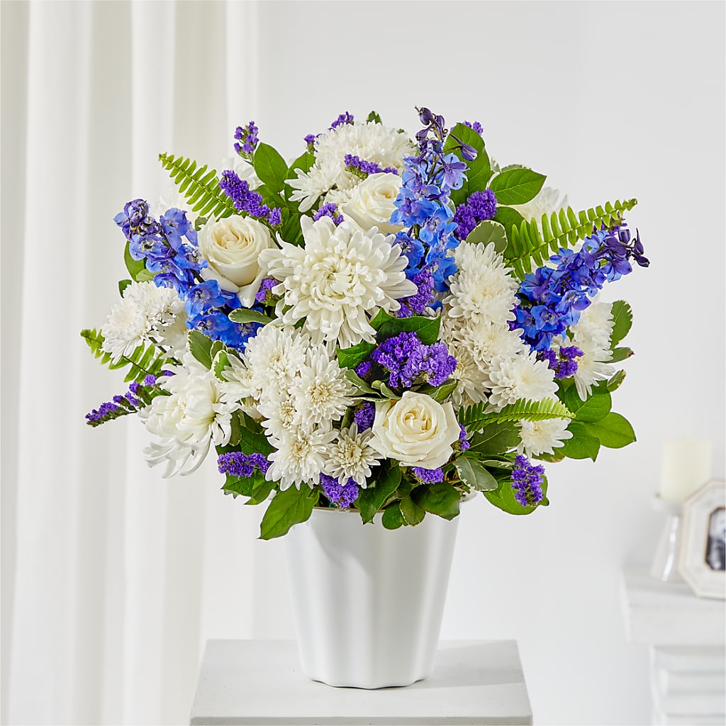 Hold Dear Tabletop Basket – IVAN'S FLOWER, Folsom CA