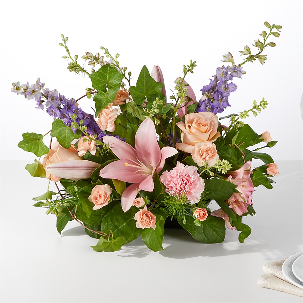 Blossom Time Centerpiece – IVAN'S FLOWER, Folsom CA