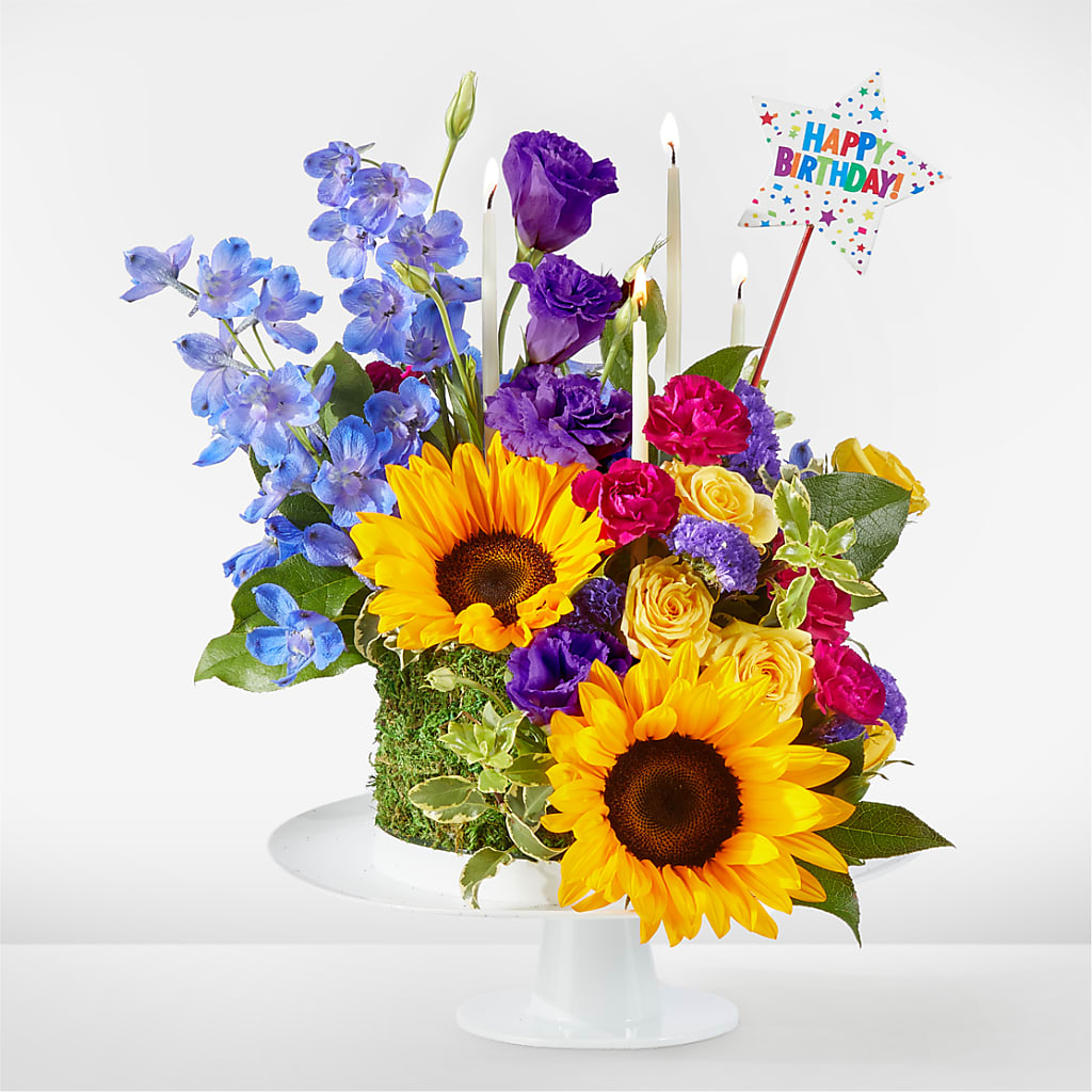 Star of the Day Floral Cake – IVAN'S FLOWER, Folsom CA