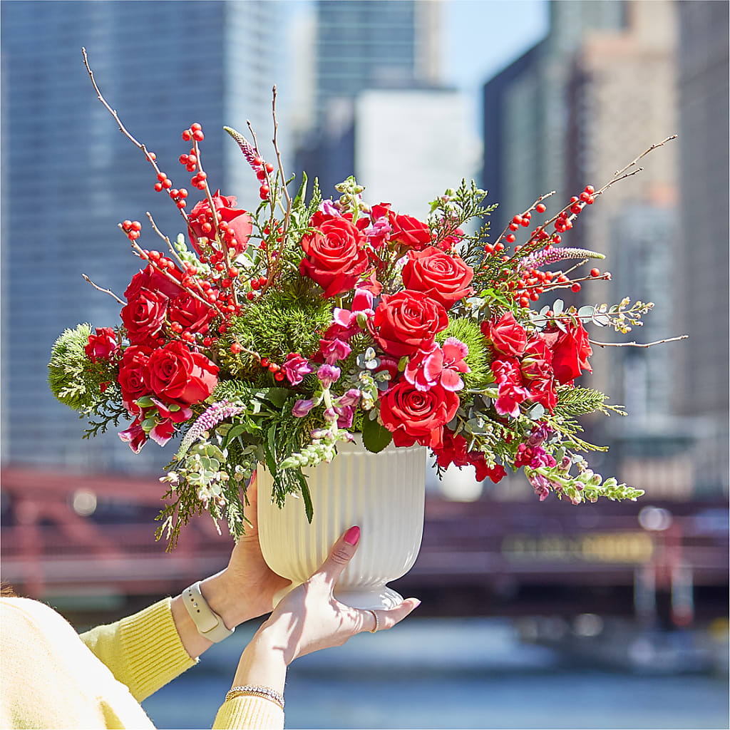 Big Red Bow Bouquet – IVAN'S FLOWER, Folsom CA