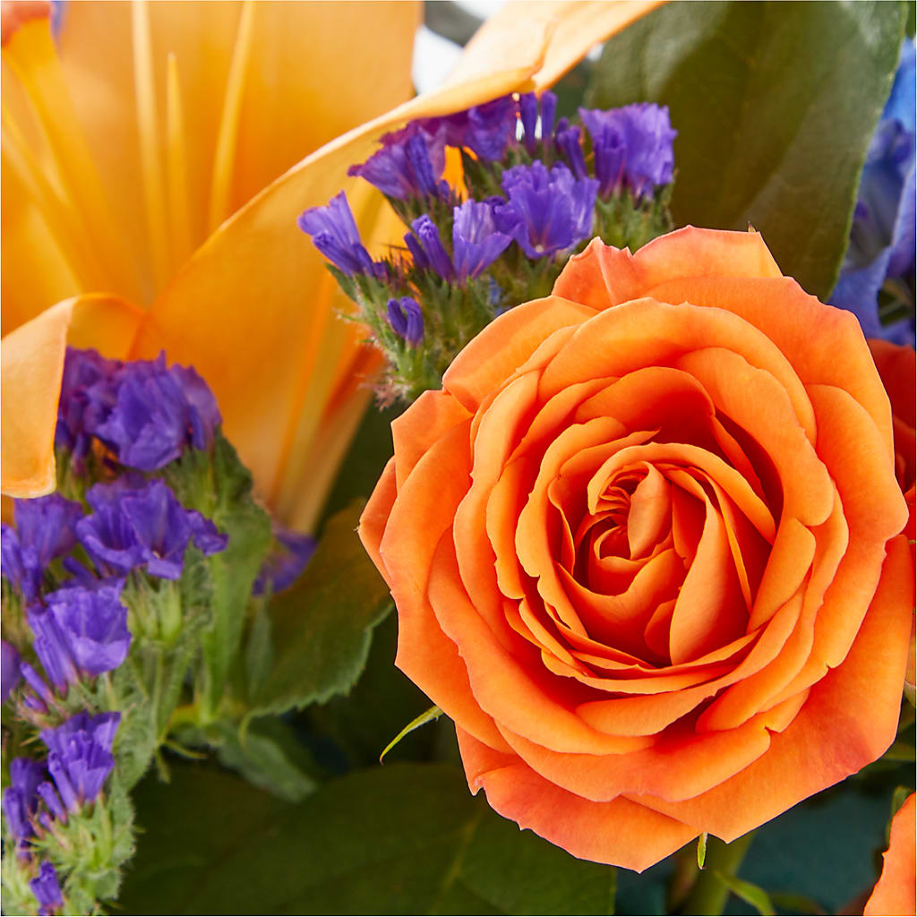Radiant Citrus Box Bouquet – IVAN'S FLOWER, Folsom CA