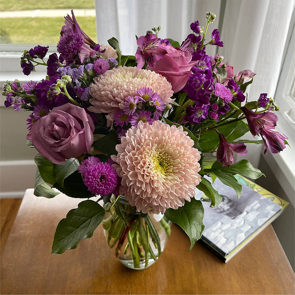 Ultraviolet Bouquet – IVAN'S FLOWER, Folsom CA