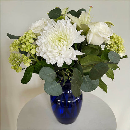 Snowy Dreams Bouquet – IVAN'S FLOWER, Folsom CA