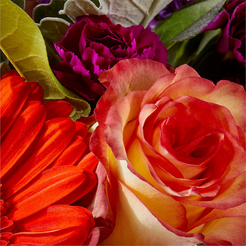Sangria Bouquet – IVAN'S FLOWER, Folsom CA