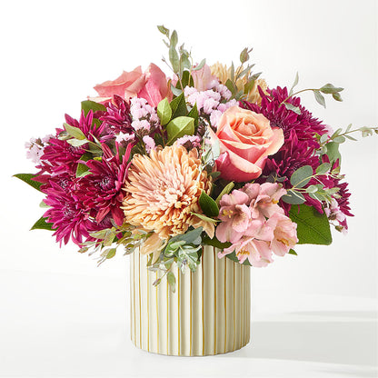 Berry Cobbler Bouquet with Ivory Vase – IVAN'S FLOWER, Folsom CA