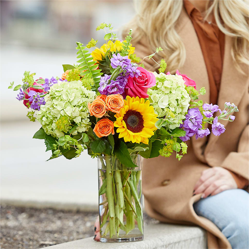 Vibrant Greetings Bouquet – IVAN'S FLOWER, Folsom CA