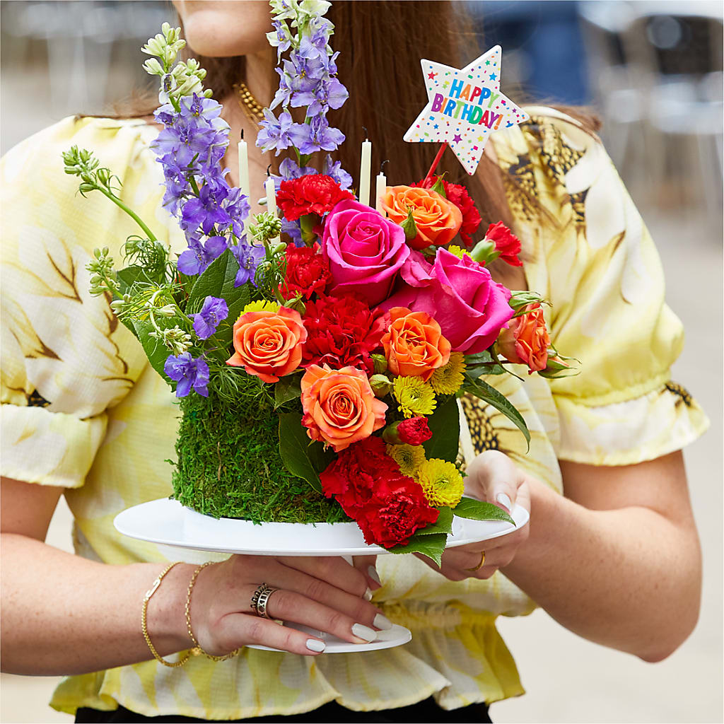 Best Year Yet Floral Cake – IVAN'S FLOWER, Folsom CA