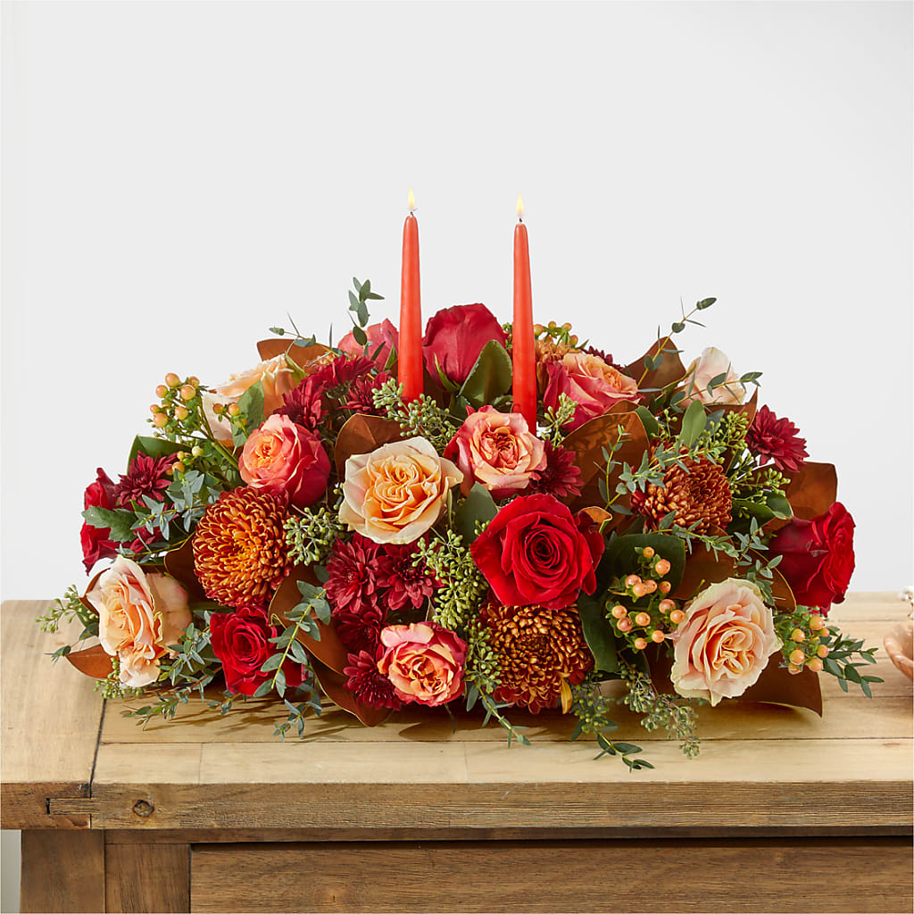 Gather Near Centerpiece – IVAN'S FLOWER, Folsom CA